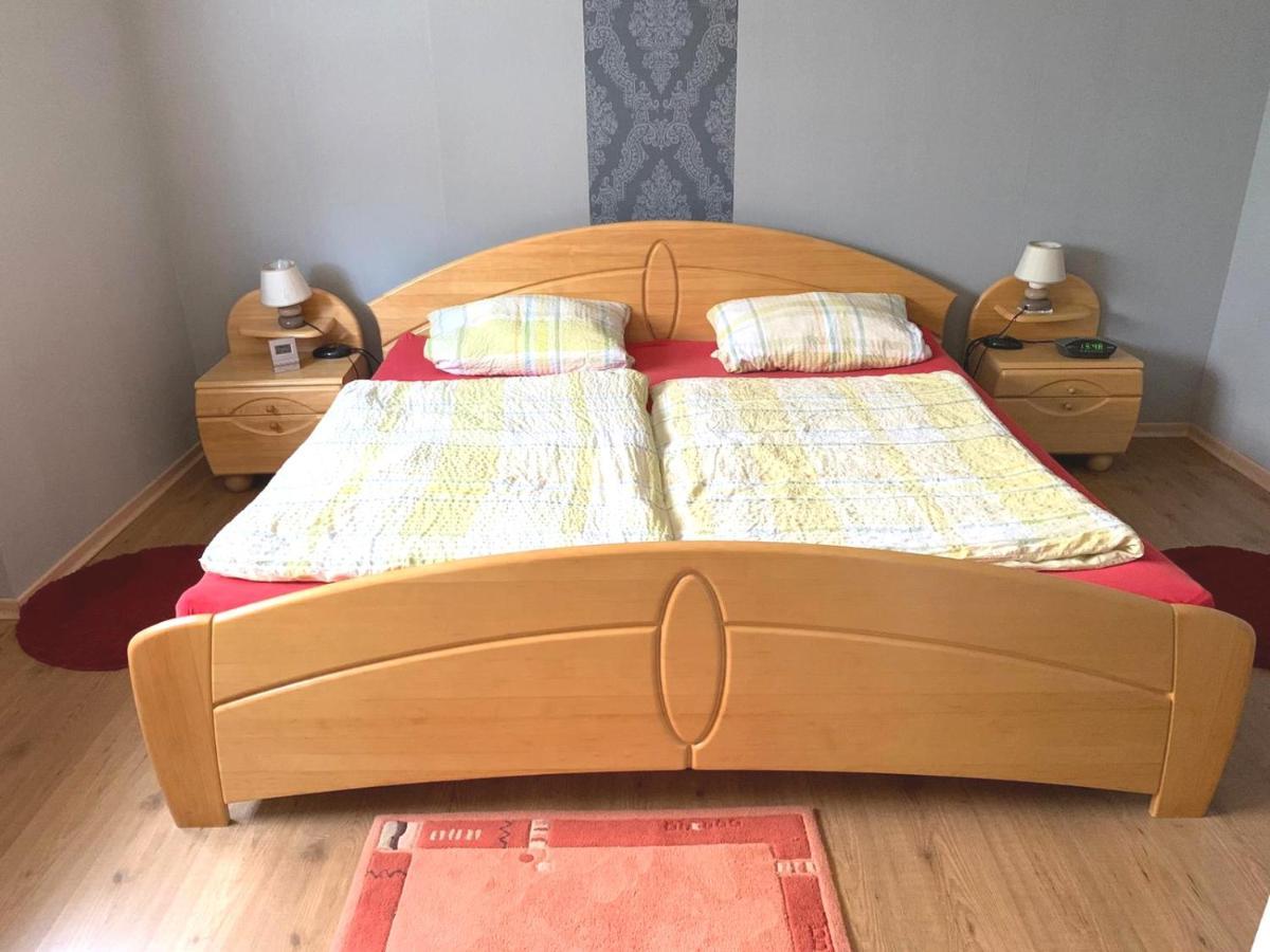 Ferienwohnung Lilly Büdingen Buitenkant foto